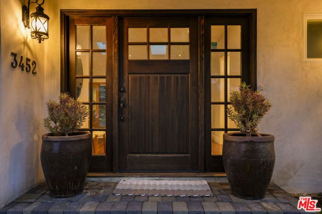 3452 Mandeville Canyon Road, Los Angeles, CA 90049