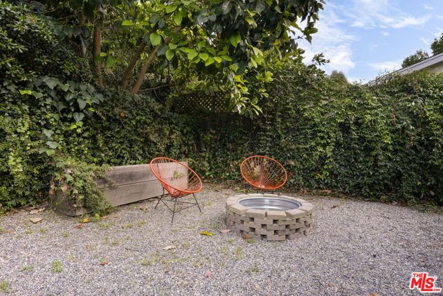 3452 Mandeville Canyon Road, Los Angeles, CA 90049