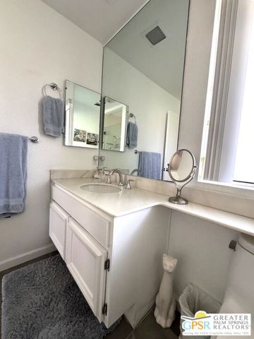 2615 N Whitewater Club Drive A, Palm Springs, CA 92262