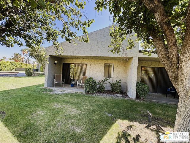 2615 N Whitewater Club Drive A, Palm Springs, CA 92262