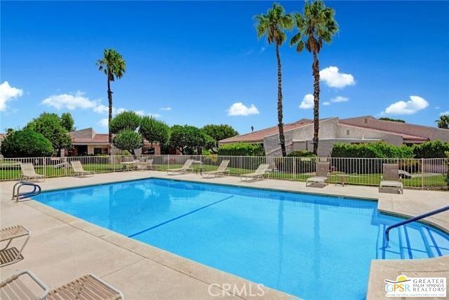 2615 N Whitewater Club Drive A, Palm Springs, CA 92262