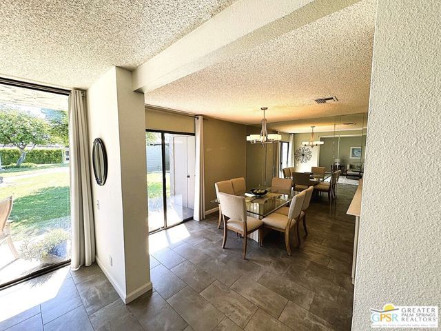 2615 N Whitewater Club Drive A, Palm Springs, CA 92262