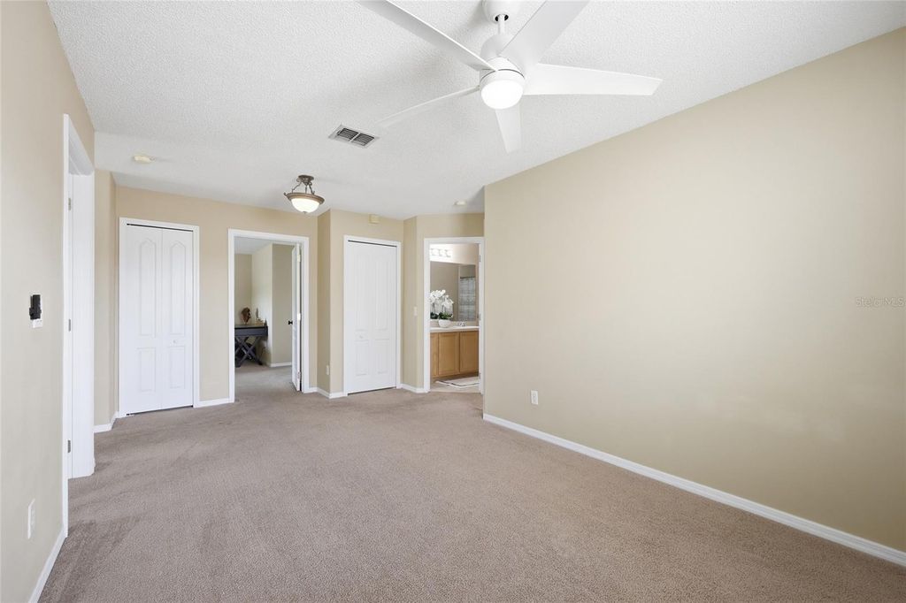Image 14 of property listing at 5007 BELLTHORN DRIVE, Orlando, FL 32837
