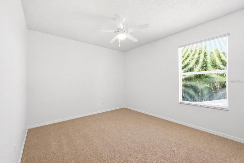 Image 19 of property listing at 5007 BELLTHORN DRIVE, Orlando, FL 32837