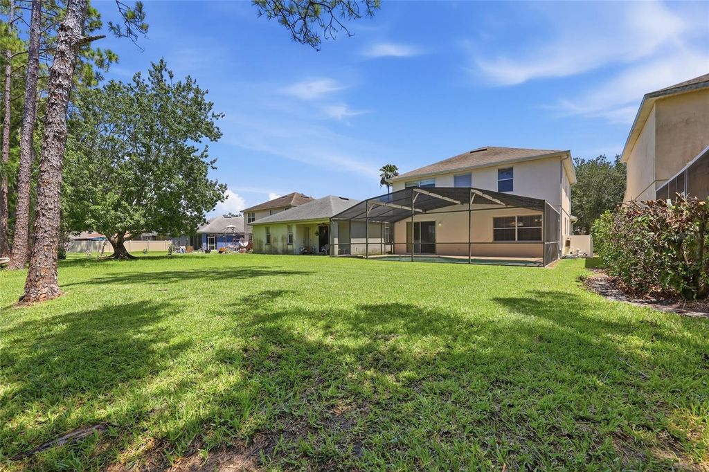 Image 24 of property listing at 5007 BELLTHORN DRIVE, Orlando, FL 32837