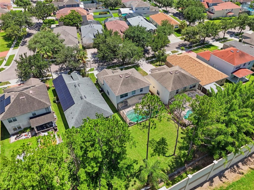 Image 27 of property listing at 5007 BELLTHORN DRIVE, Orlando, FL 32837