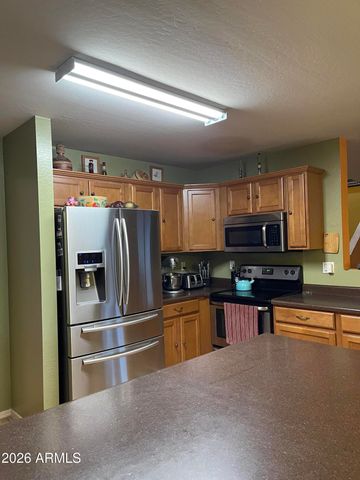 10527 W PAPAGO Street, Tolleson, AZ 85353