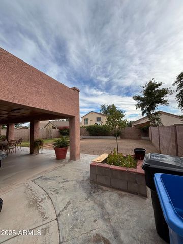 10527 W PAPAGO Street, Tolleson, AZ 85353