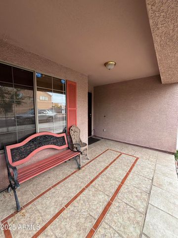 10527 W PAPAGO Street, Tolleson, AZ 85353