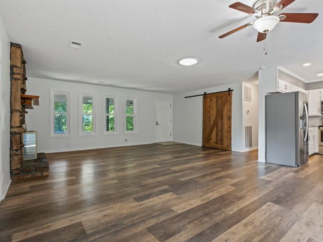 2 Jerez Ln., Hot Springs Village, AR 71909