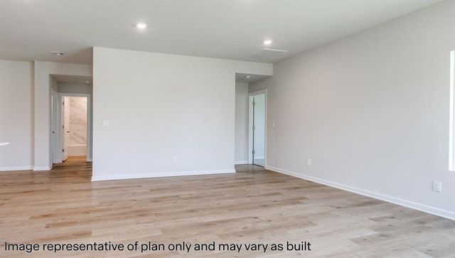 6001 Green Meadow Lane, Oklahoma City, OK 73132