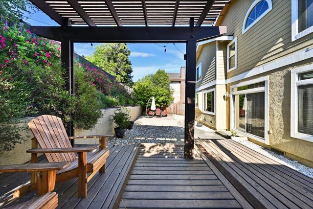5065 Muirwood Drive, Pleasanton, CA 94588