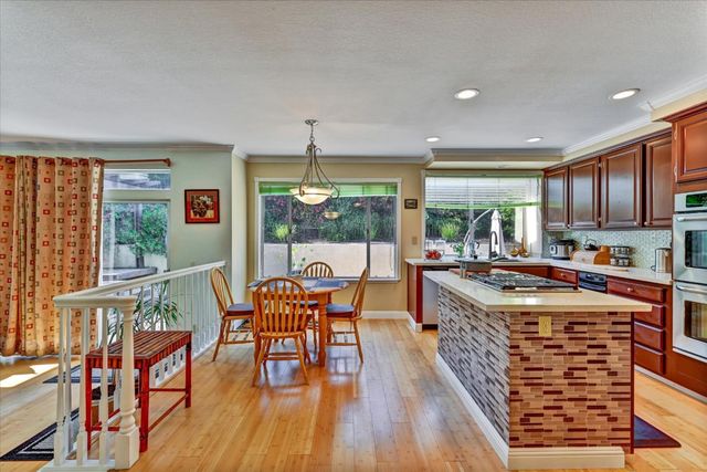5065 Muirwood Drive, Pleasanton, CA 94588