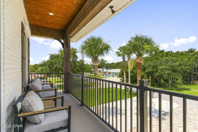 407 Petrel Street, Panama City Beach, FL 32413