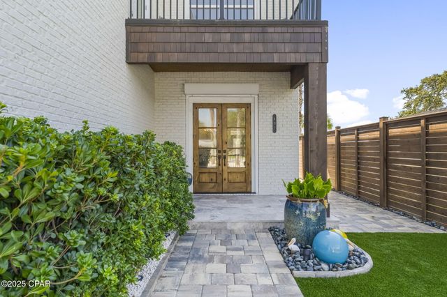 407 Petrel Street, Panama City Beach, FL 32413