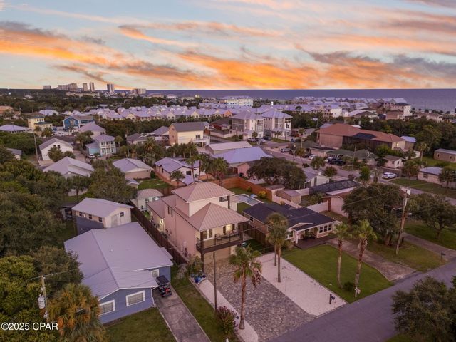407 Petrel Street, Panama City Beach, FL 32413