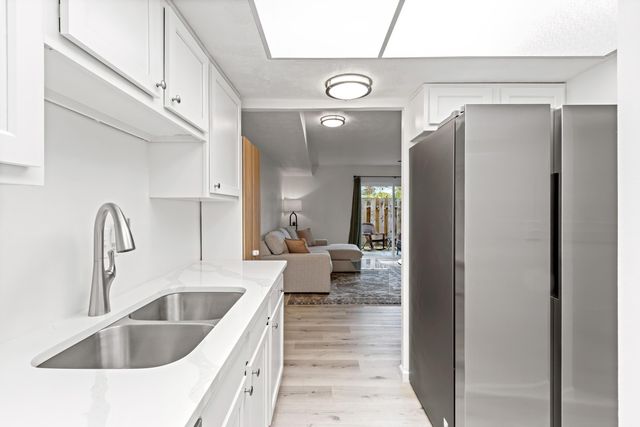 89 Lancelot Lane, Westerville, OH 43081