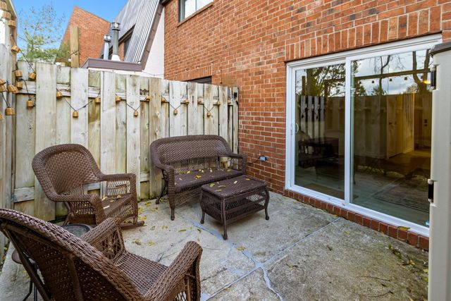 89 Lancelot Lane, Westerville, OH 43081