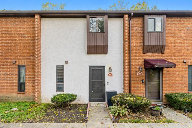 89 Lancelot Lane, Westerville, OH 43081