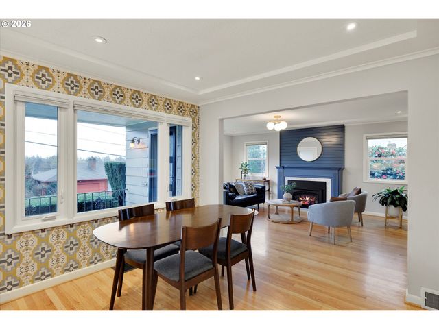 4145 Se KNAPP St, Portland, OR 97202