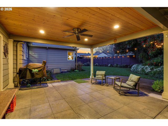 4145 Se KNAPP St, Portland, OR 97202