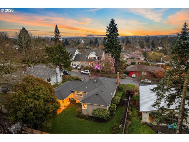 4145 Se KNAPP St, Portland, OR 97202