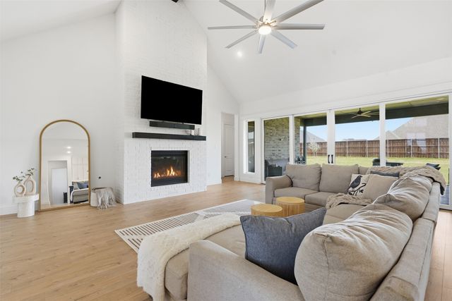 328 Wimberley Drive, Haslet, TX 76052