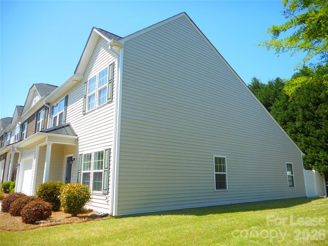 418 Windsor Gate Drive, Fort Mill, SC 29708
