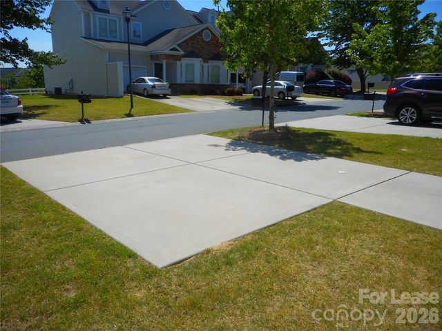 418 Windsor Gate Drive, Fort Mill, SC 29708