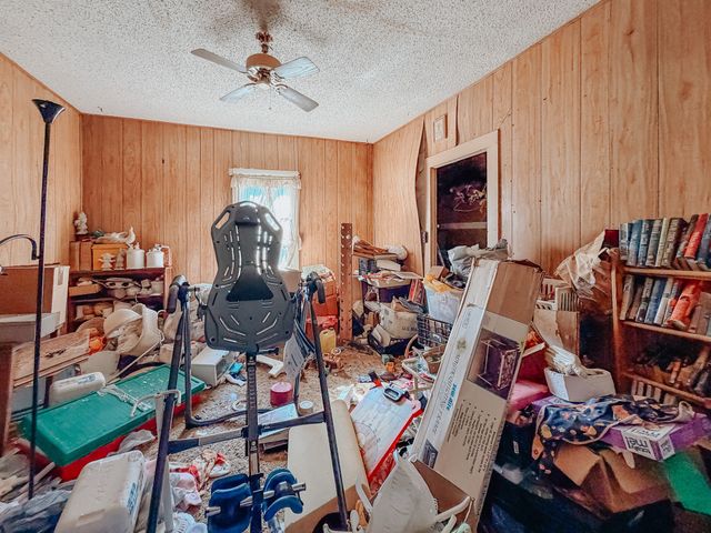 103 S Sinclair Avenue, Kerens, TX 75144