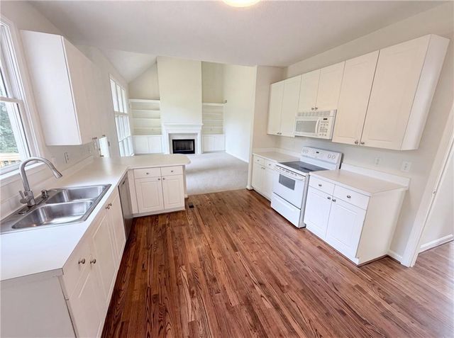 1001 Parkland Run SE, Smyrna, GA 30082