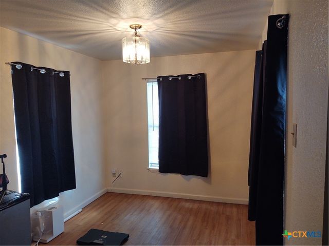 104 Eastwood Street, San Marcos, TX 78666