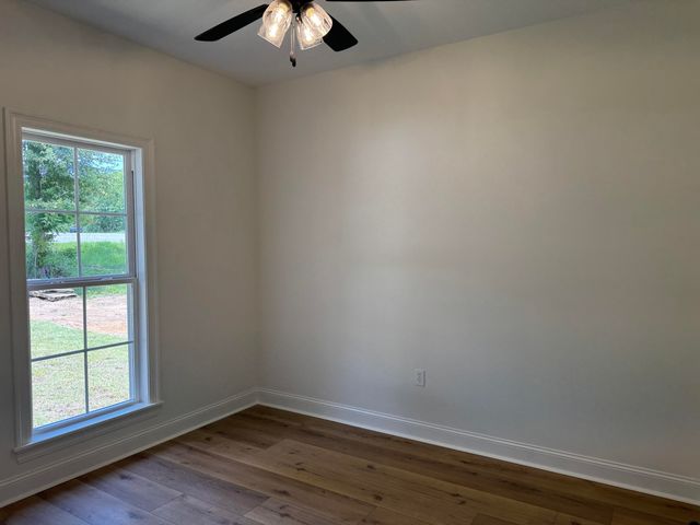 2189 Old Highway 24, Hattiesburg, MS 39402