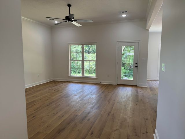 2189 Old Highway 24, Hattiesburg, MS 39402