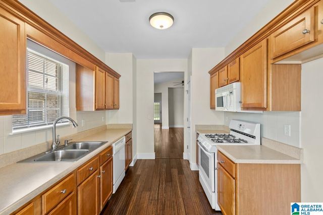 4780 LONGMEADOW DRIVE, Bessemer, AL 35022