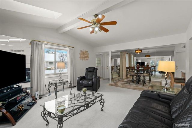 42158 Blossom Lane, Clinton Charter Township, MI 48038
