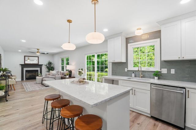 696 Tree Bend Court, Westerville, OH 43082