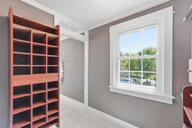 696 Tree Bend Court, Westerville, OH 43082