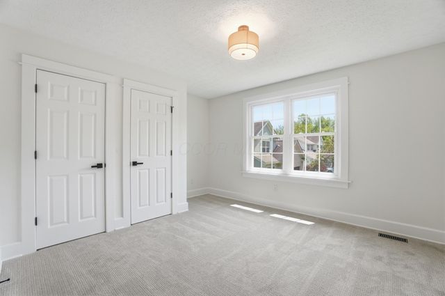 696 Tree Bend Court, Westerville, OH 43082