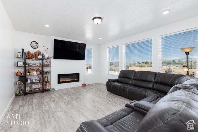 120 4325 W, West Point, UT 84015