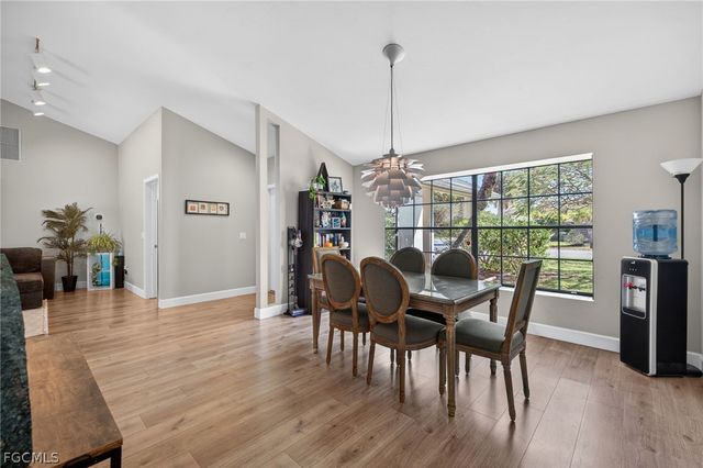 693 Astarias CIR, Fort Myers, FL 33919