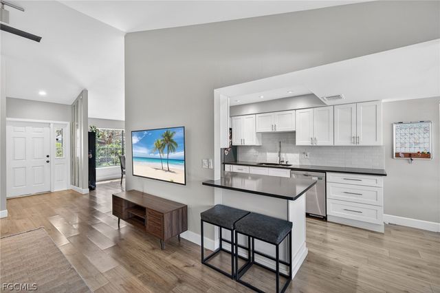 693 Astarias CIR, Fort Myers, FL 33919