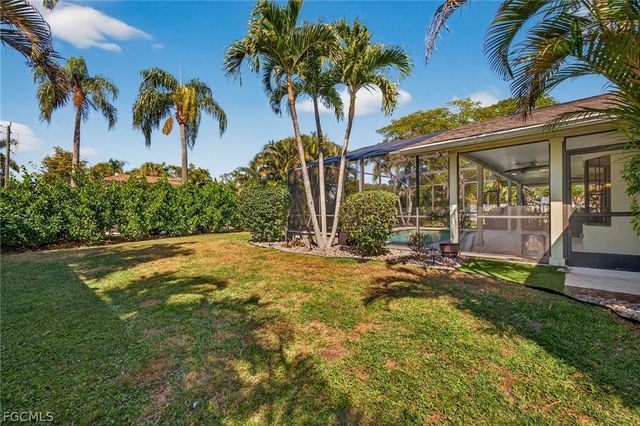 693 Astarias CIR, Fort Myers, FL 33919