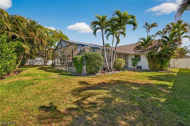 693 Astarias CIR, Fort Myers, FL 33919