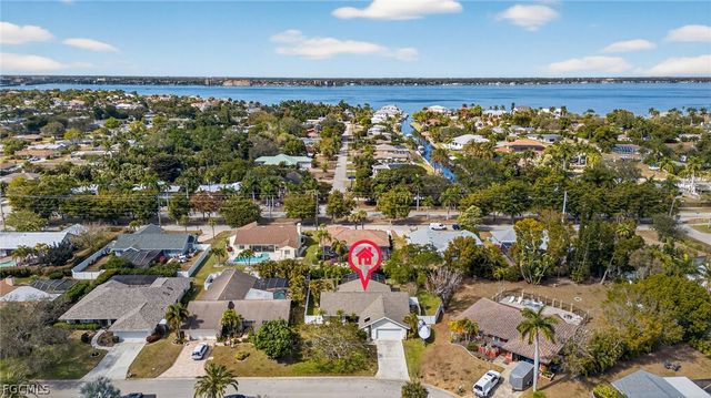 693 Astarias CIR, Fort Myers, FL 33919