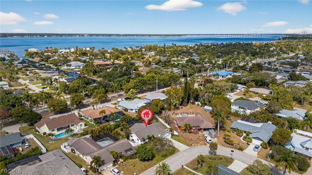 693 Astarias CIR, Fort Myers, FL 33919