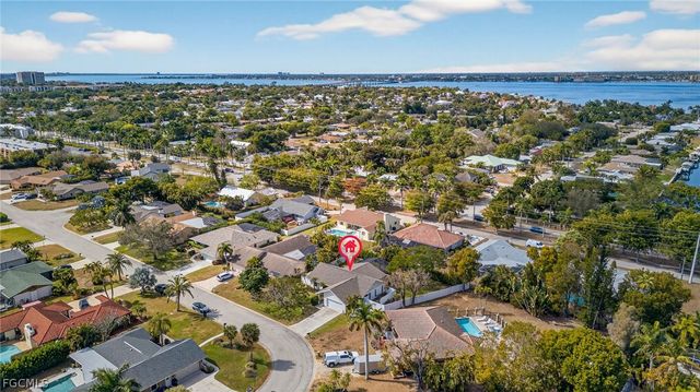 693 Astarias CIR, Fort Myers, FL 33919