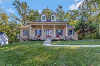 108 Brook Hollow Ct, Bon Aqua, TN 37025