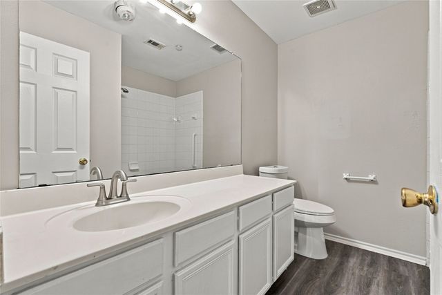 1033 Suffolk Lane, Cedar Hill, TX 75104
