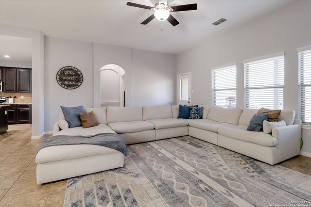 827 Highland Vista, New Braunfels, TX 78130